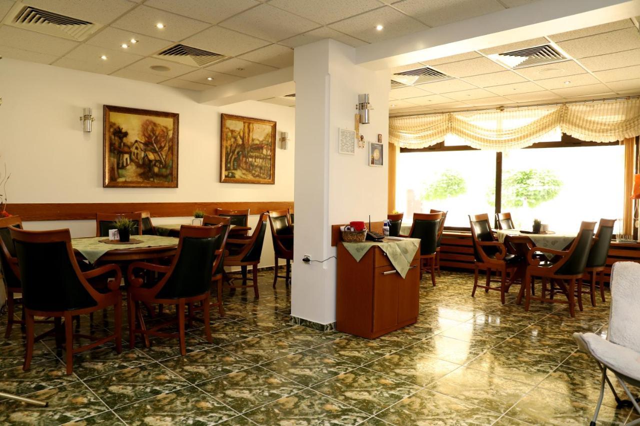 Hotel Mishel Kocherinovo Zewnętrze zdjęcie